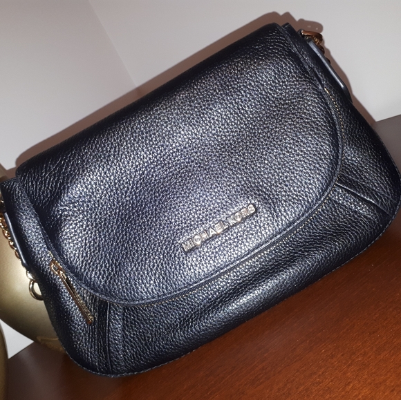 Designer purse - MK - Picture 2 of 15